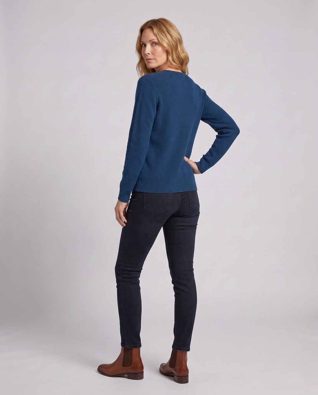 Product 16034472362314 - back_view
