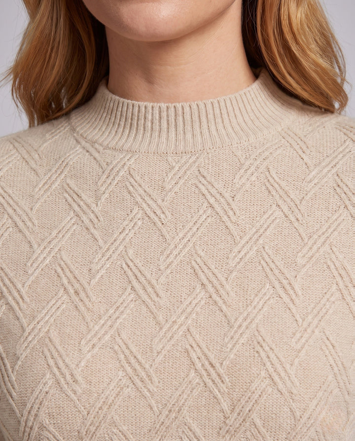 Product 16034475966794 - close_up_detail