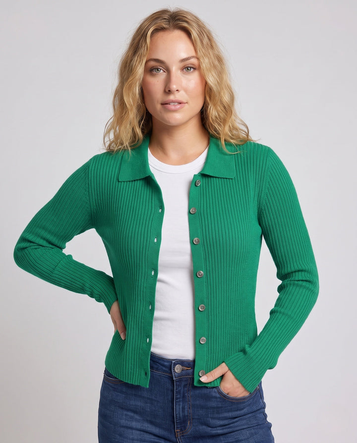 Product 16034477801802 - upper_body