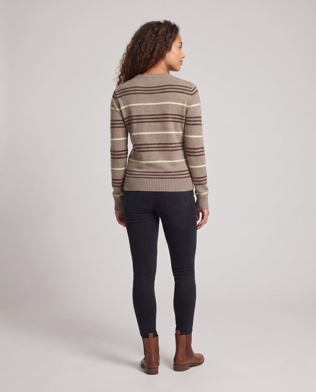 Product 16034478195018 - back_view