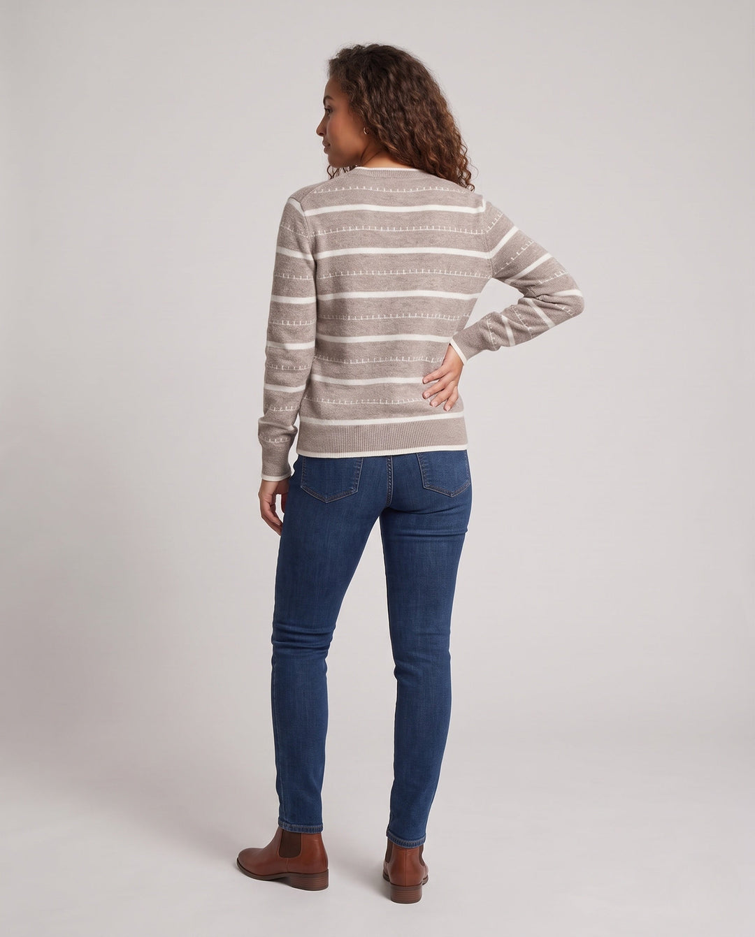 Product 16034478555466 - back_view