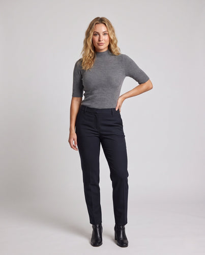 Damen Halbarm Feinstrickpullover mit kurzem Stehkragen und figurbetonter Passform Drune