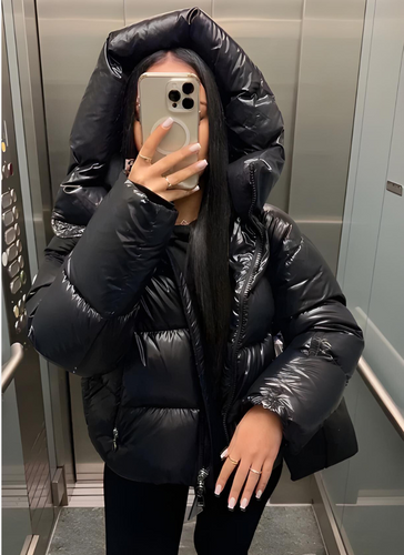 Drune | Damen Glänzende Pufferjacke mit Kapuze und Wattierung