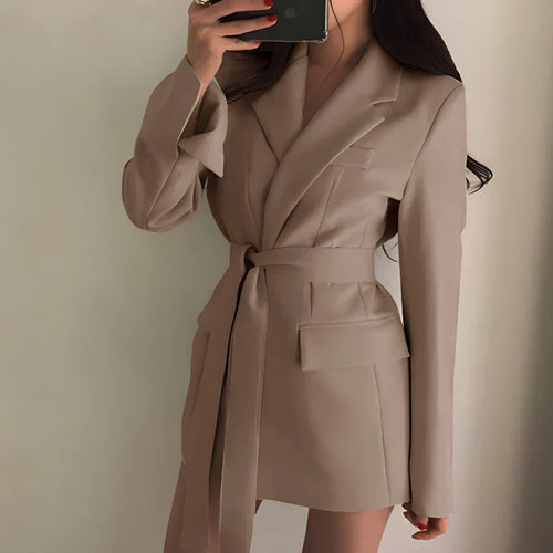 Drune | Eleganter Blazer mit Gürtel