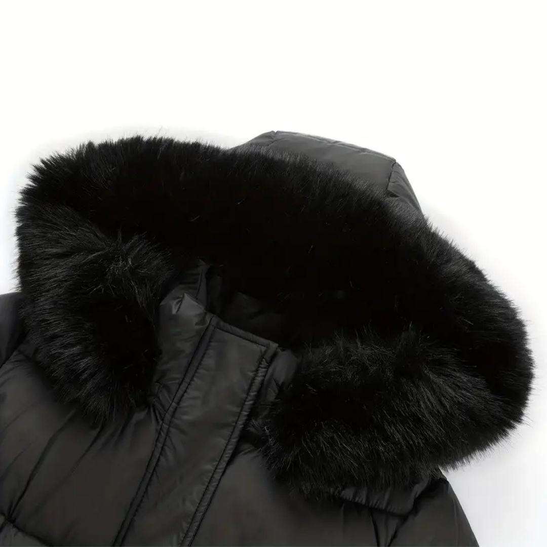Drune | Winterjacke - stilvolle schwarze Damenjacke mit einer Kunstfellkapuze