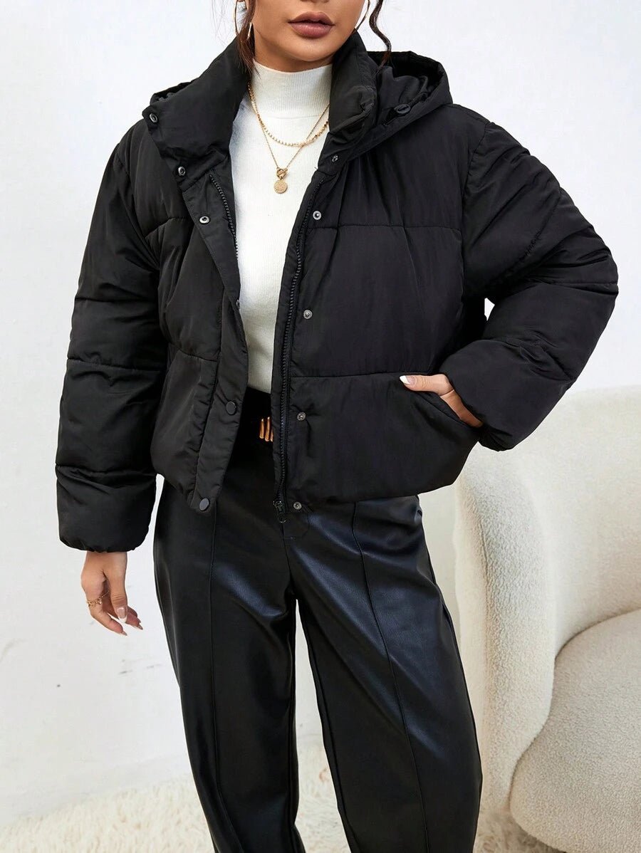 Drune | Damen Kurze Kapuzen-Puffer-Winterjacke
