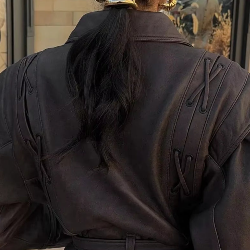 Drune | Lederjacke Wickeldesign Taillengürtel Strukturierte Schultern Schnürdetails