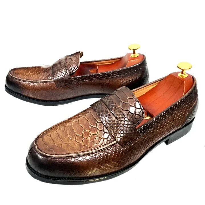 Drune | Luxus Schwarze Lederloafers Mit Schlangenprint