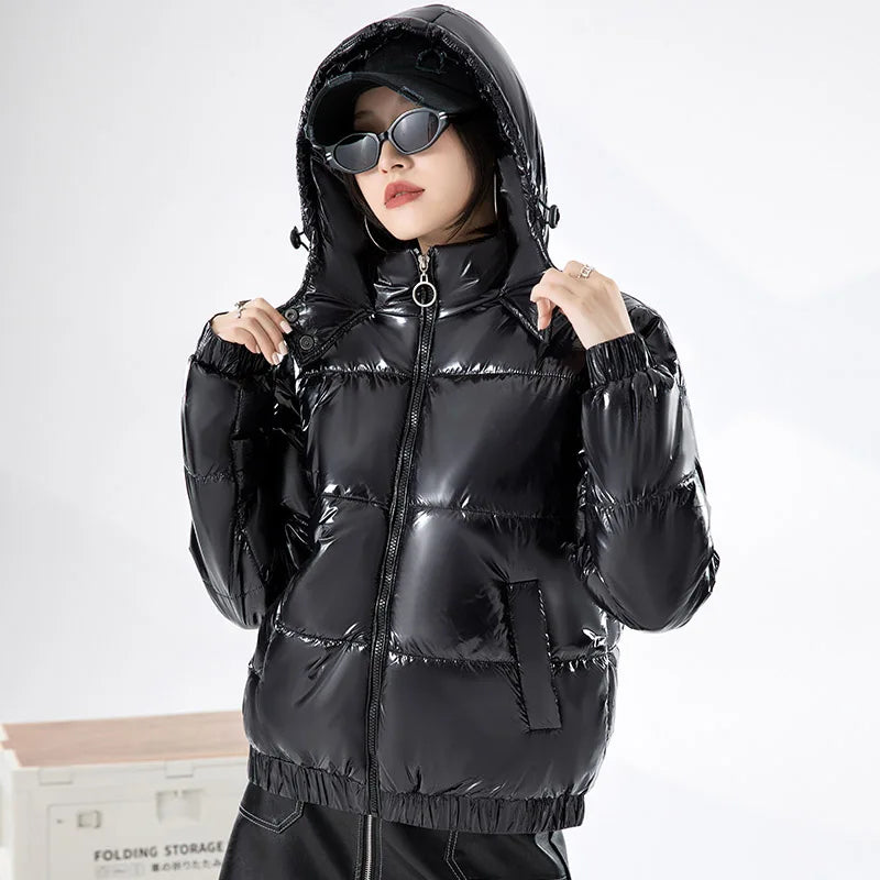 Drune | Leichte Winterjacke mit Kapuze für Frauen