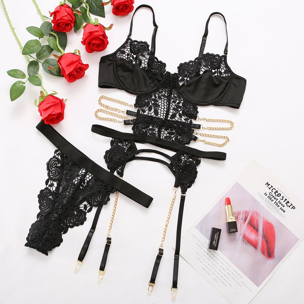 Drune | All Hype, No Heart Lingerie-Set
