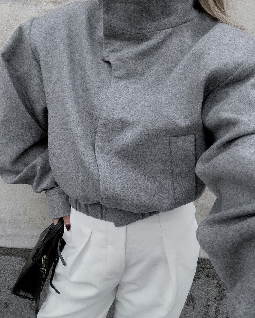 Drune | Kurze Damenjacke mit hohem Kragen