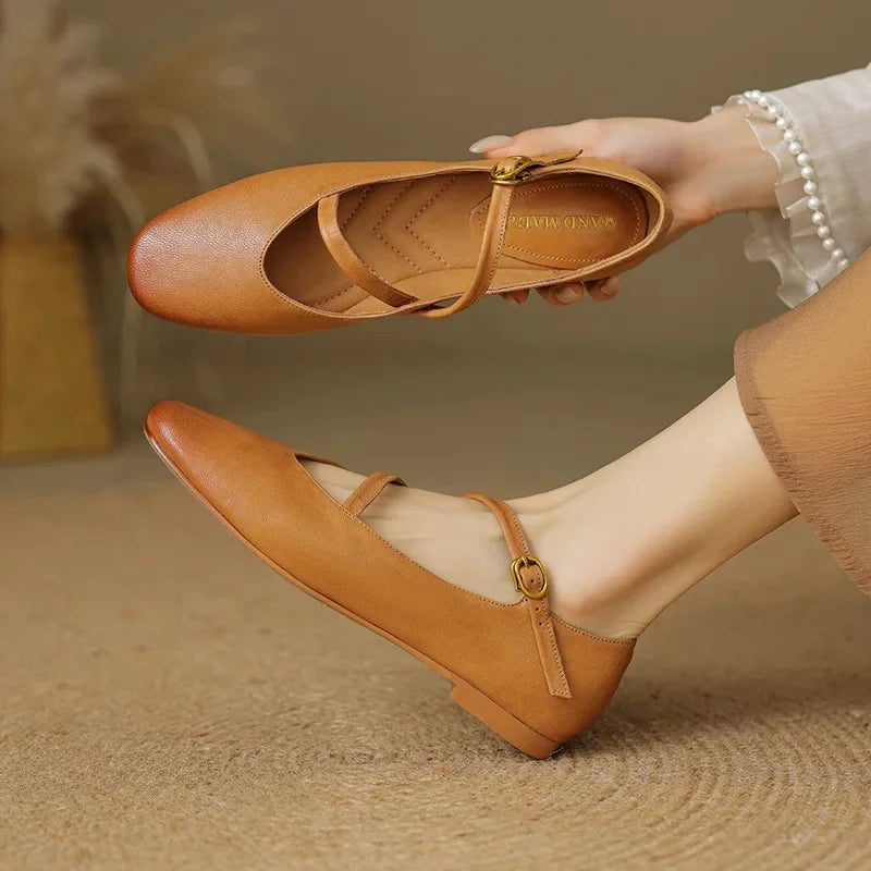 Klassische Damenschuhe aus Leder Drune Drune