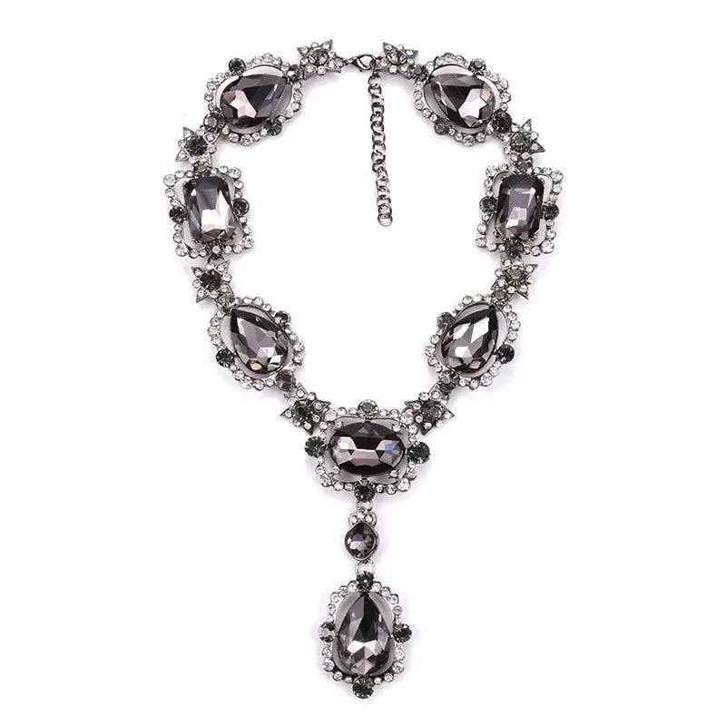 Drune | Statement Rhinestones Schmuck Große Edelstein Gem Stein Kristall Viktorianischer Schmuck Grüner Smaragd Bib Halskette für Frauen
