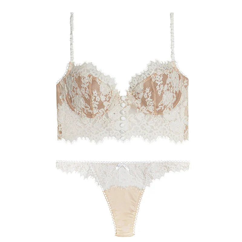 Drune | In deinem Herzen eingeschlossene Lingerie