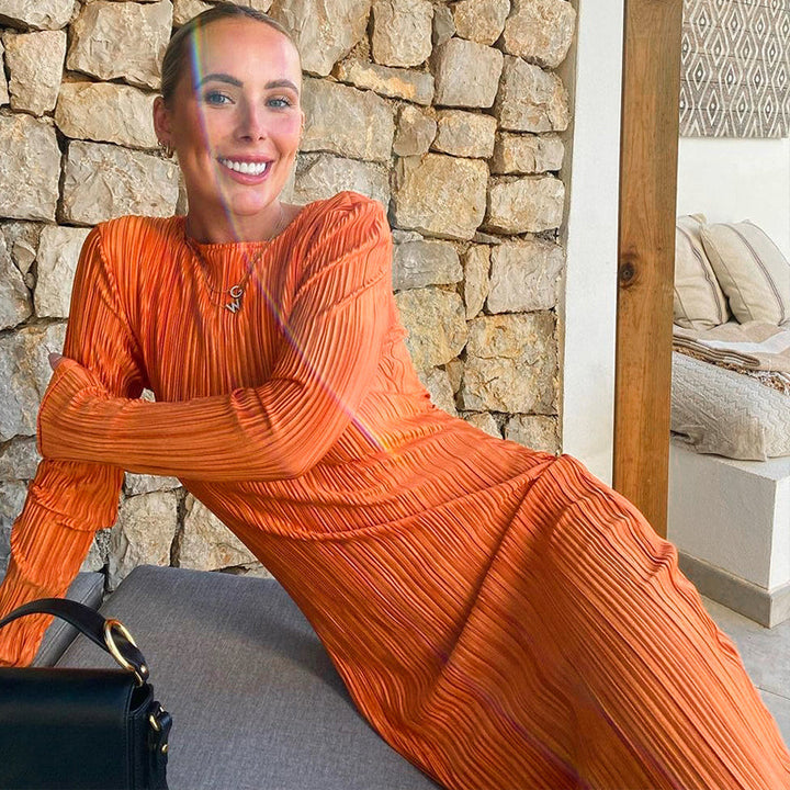 Drune - Enganpassendes Midi-Kleid mit langen Ärmeln für Frauen