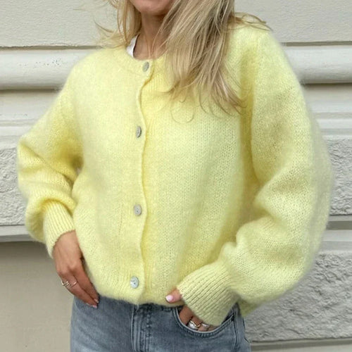Drune | geknöpfte warme weiche Strickjacke