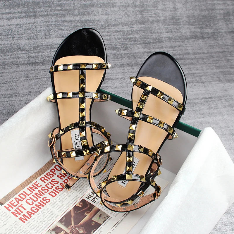 Drune | Sommer Damen Sandalen Frauen Lässige Flache Schuhe Schlicht Stil Mode Nieten Design Gehen und Einkaufen Große Größe