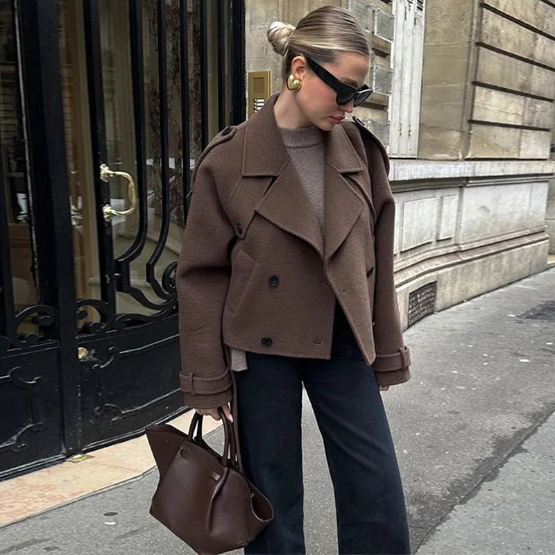 Drune | Wolliger Mid-Length/Kurzer Trenchcoat