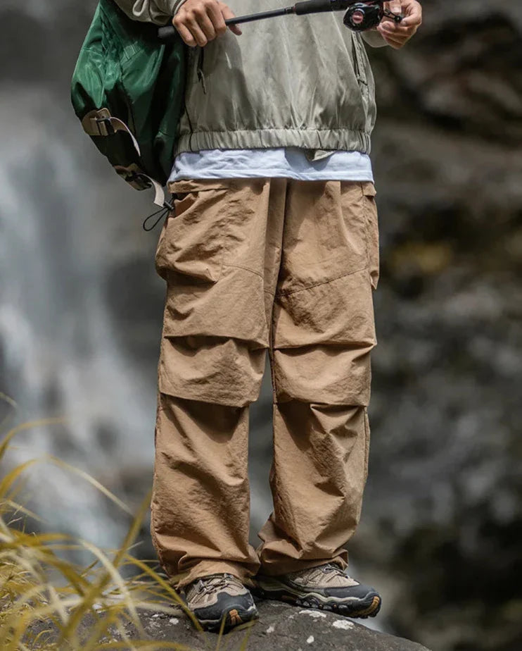 Drune Herren Cargohose mit seitlichen Taschen und weiter Passform