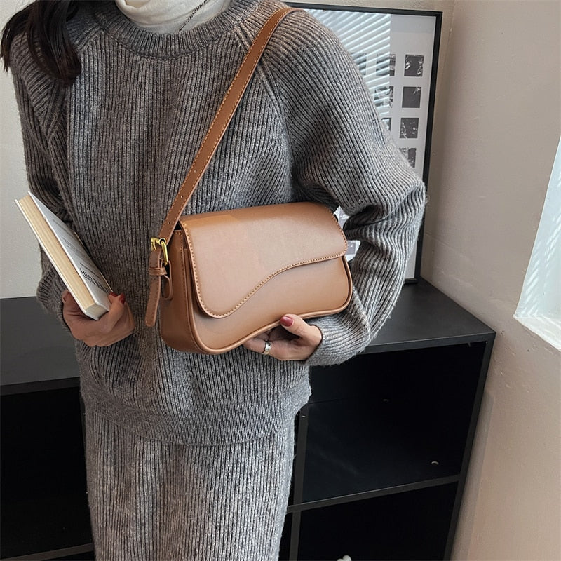 Drune | Vintage Leder Crossbody-Taschen Kleine Umhängetasche Stilvolle Armpit Handtaschen und Geldbörsen