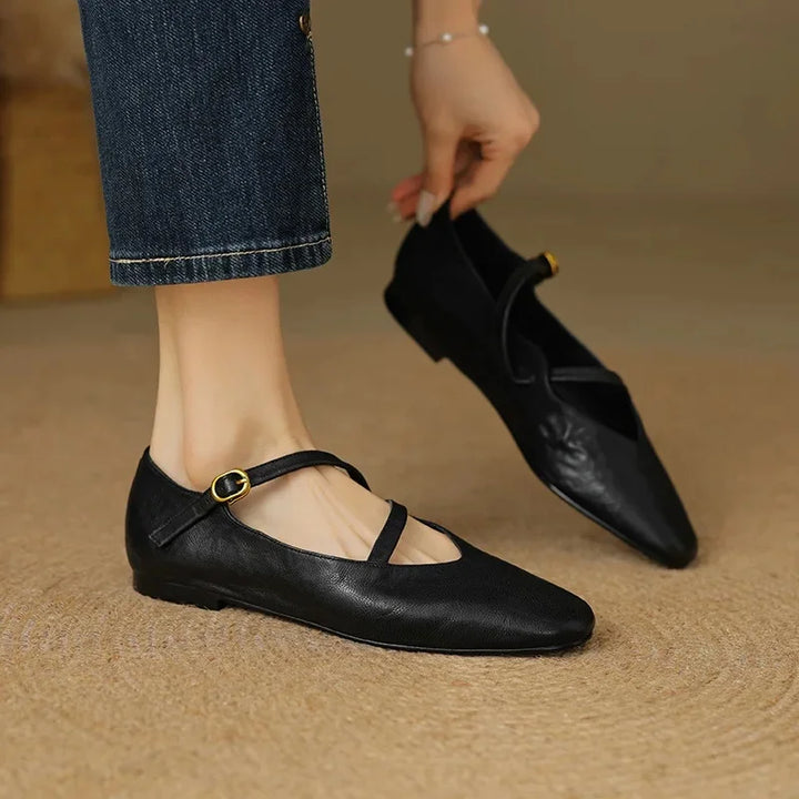 Klassische Damenschuhe aus Leder Drune Drune