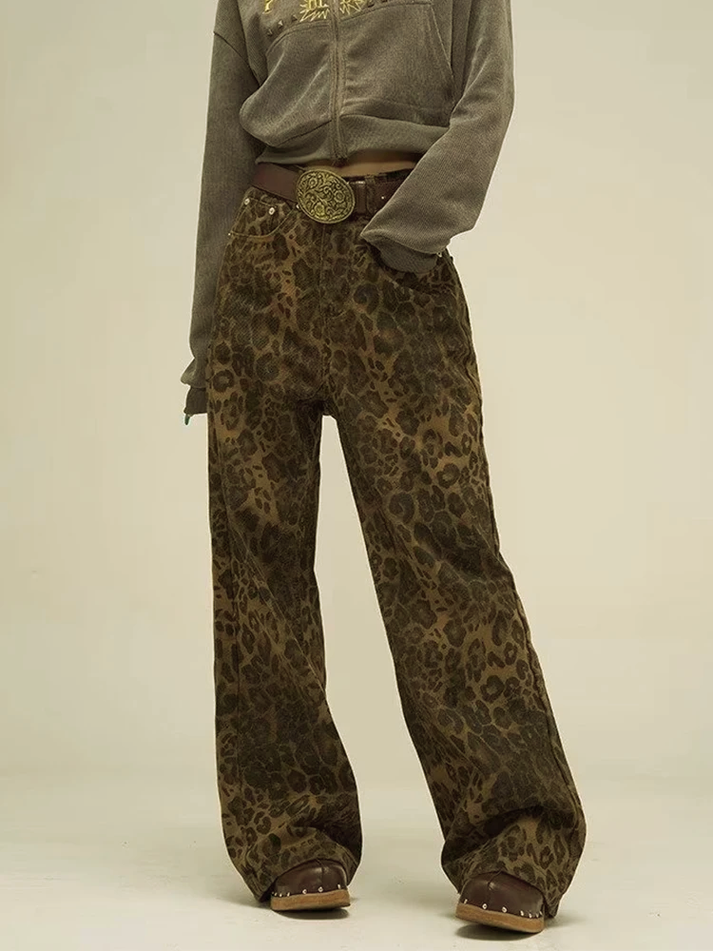 Drune | Virale Jeans mit Leopardenmuster