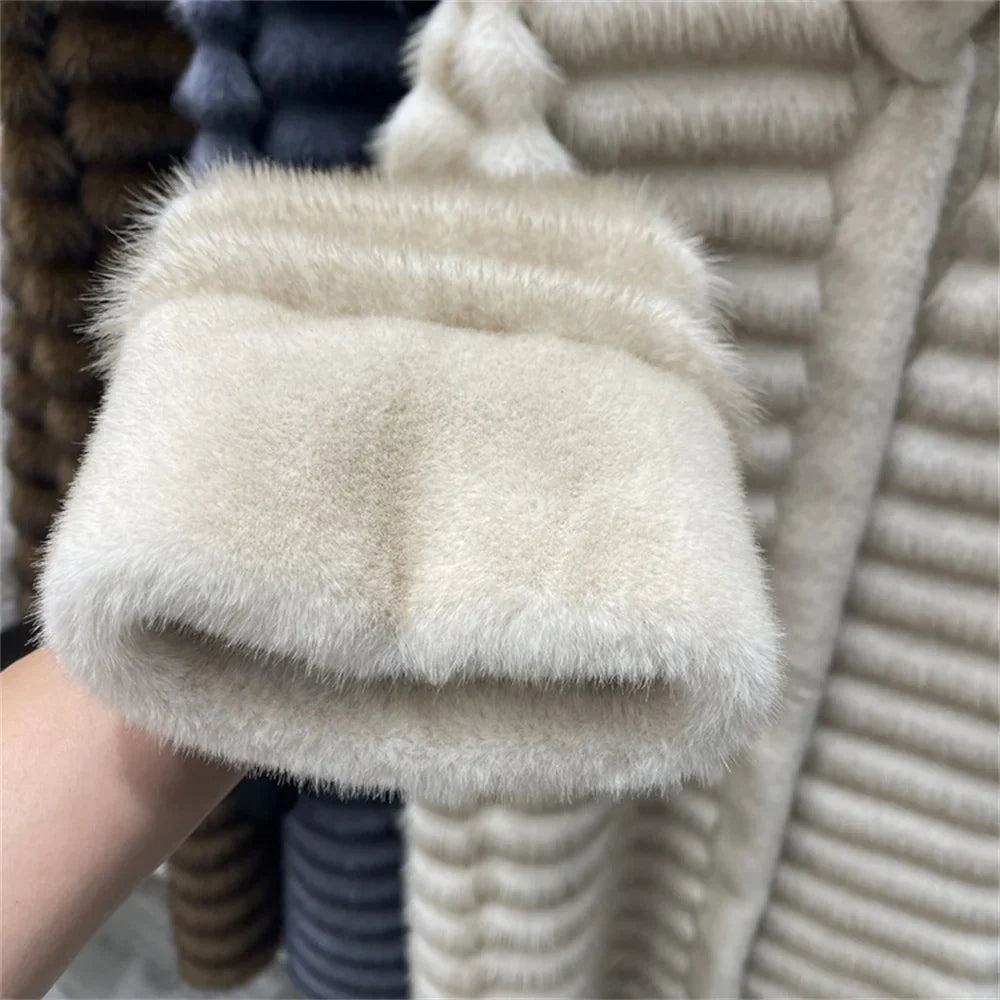 Drune | Relaxed Fit Mantel - Stehkragen Mantel mit gebändertem Fellbesatz
