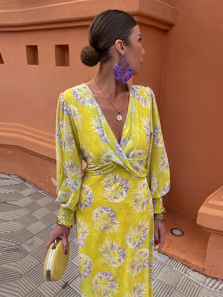 Leichtes Sommerkleid mit Blumenmuster und V-Ausschnitt für den Alltag | Drune