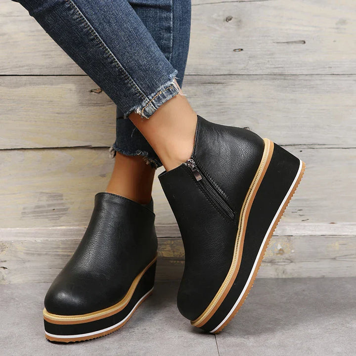 Drune - Stilvolle Stiefeletten mit Zipper und Plateau