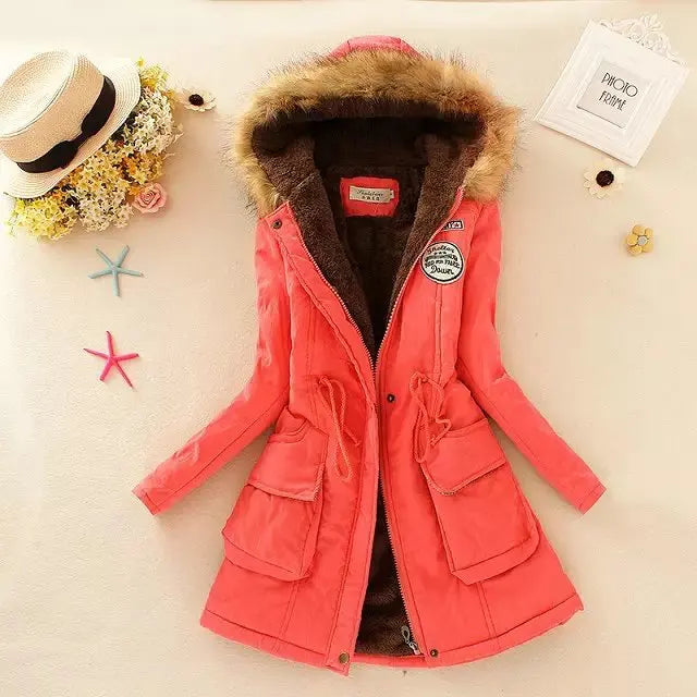 Drune | Warm gefütterte Winterjacke mit Kapuze für Frauen