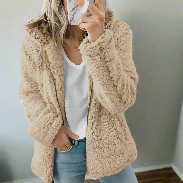Drune | Teddy-Fleecejacke mit Kapuze Damen - weiche Winterjacke mit Reißverschluss