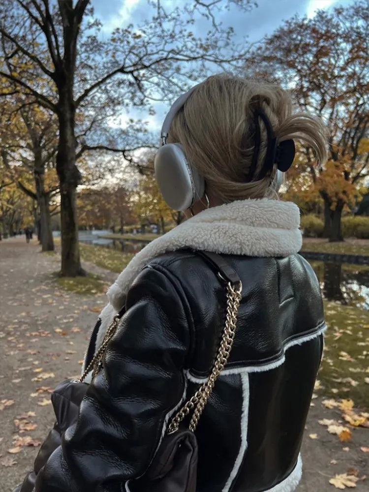 Drune | Kurze Wendejacke für Damen