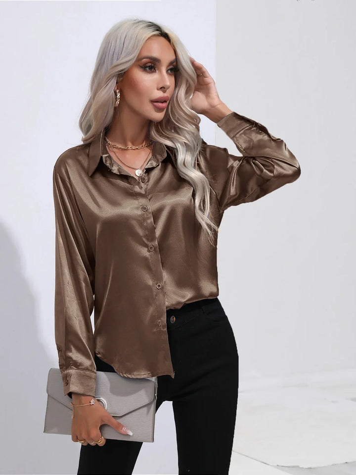 Drune | Elegante Satinbluse Mit V-ausschnitt & Langen Ärmeln