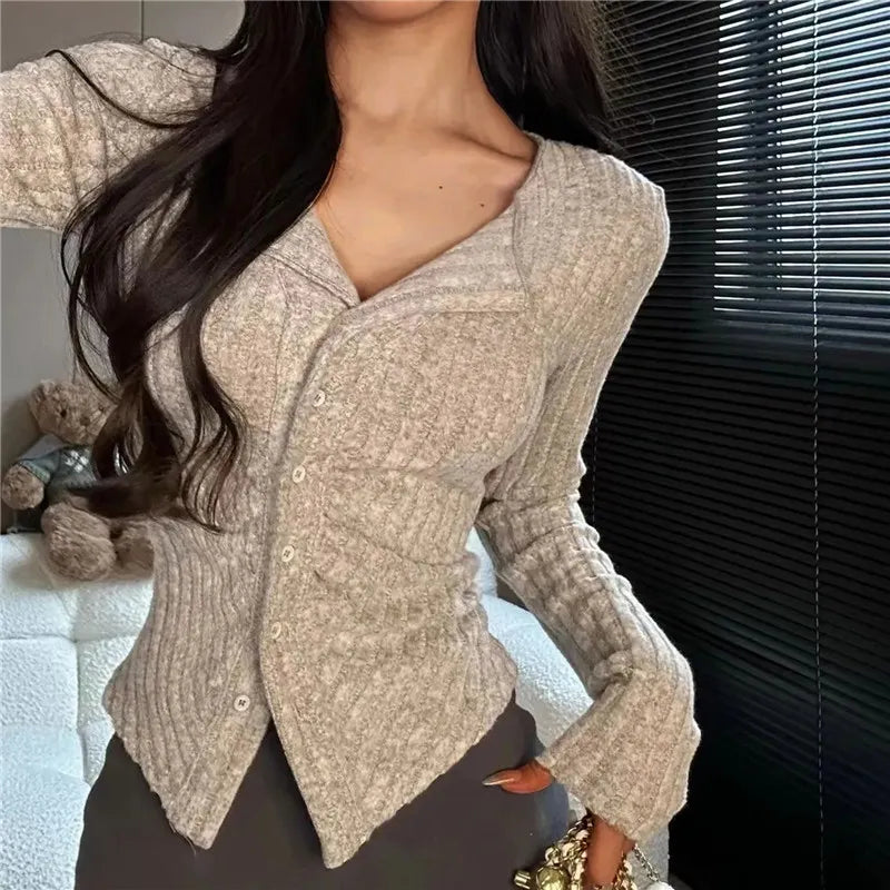 Drune | Modischer Pullover Mit Modernem Design