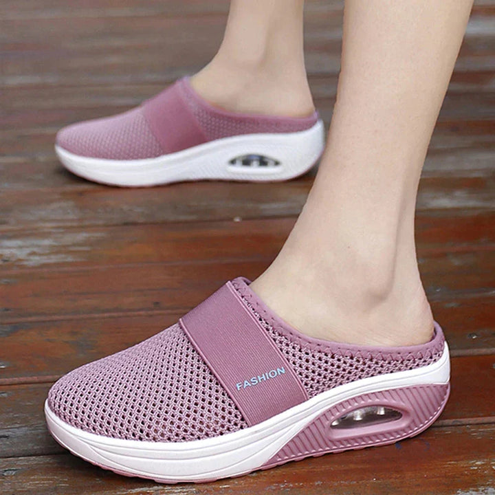 Drune | Schuhe mit Keilabsatz oder orthopädischen Sandalen