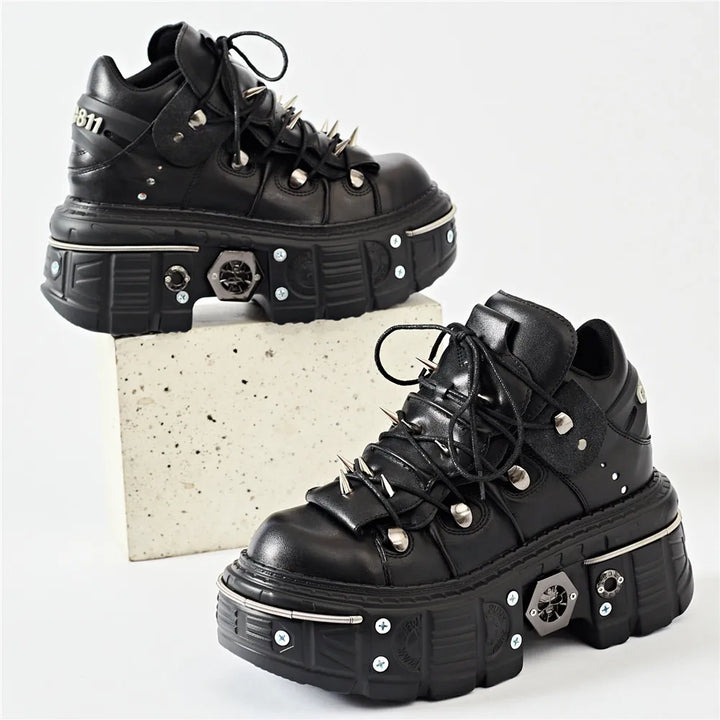 Drune | Fashion Frauen Ankle Boots Damen Dünne Absätze Runde Spitze Schnürsenkel Metall Dekoration Sneakers Fräulein Nieten Punk Gothic Rock Schuhe