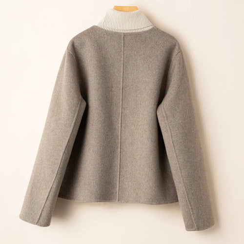 Drune | Cropped Jacke Wollmix Boxy Fit Kragenlos Dekorative Knopfverschluss Patten Taschen