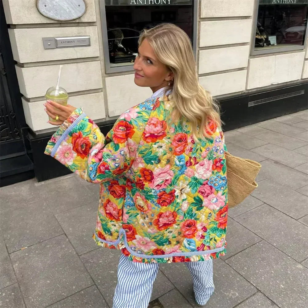 Drune | Blumenjacke mit Verspieltem Muster