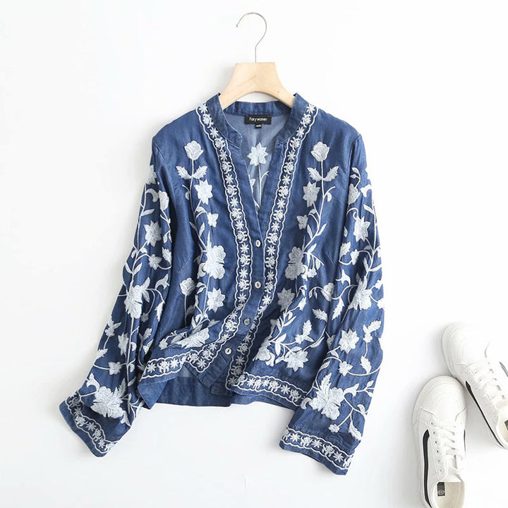 Drune | Bestickte Blumenbluse mit Knopfleiste