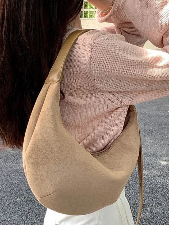Drune | Halbmond Tasche Aus Wildleder