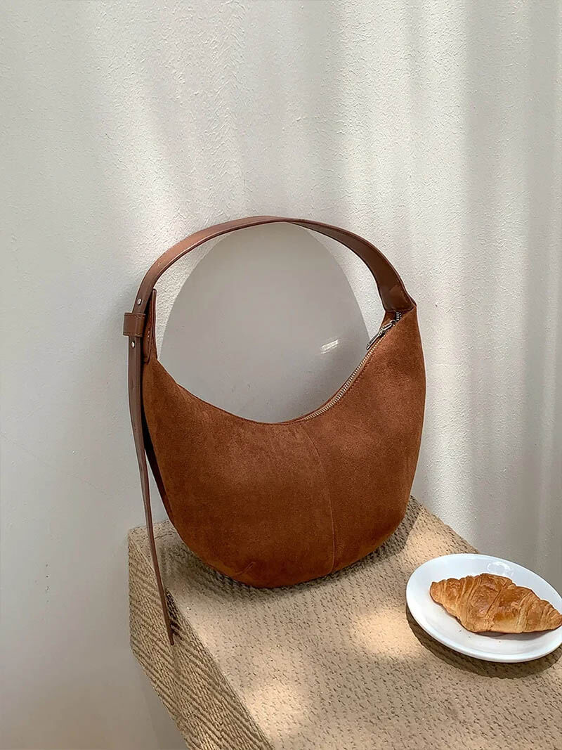 Drune | Halbmond Tasche Aus Wildleder