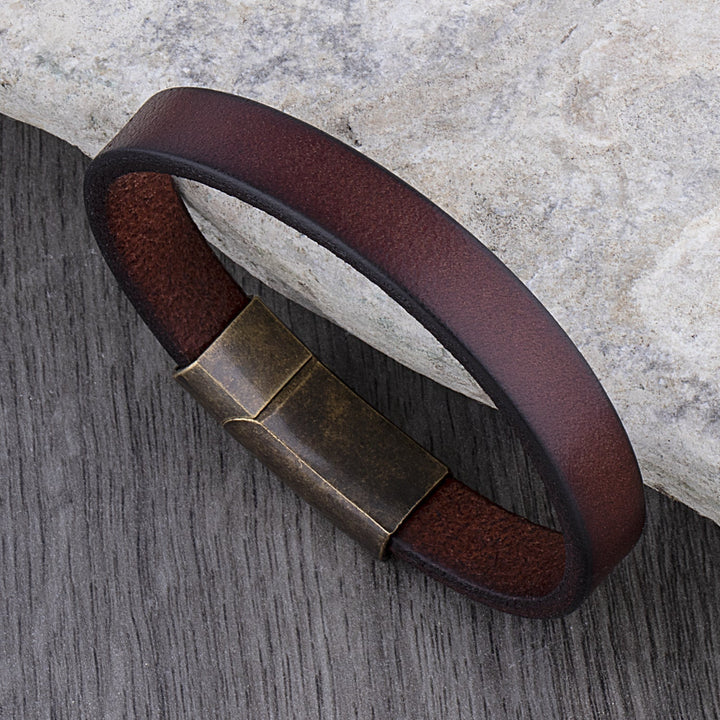 Drune | Robuste Lederarmband mit Messingschließe