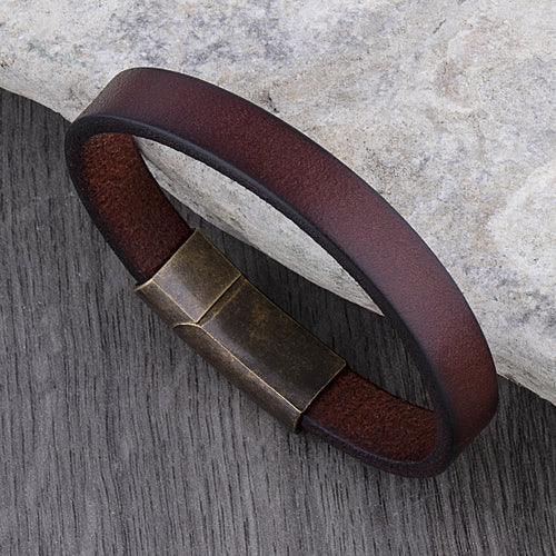 Drune | Robuste Lederarmband mit Messingschließe
