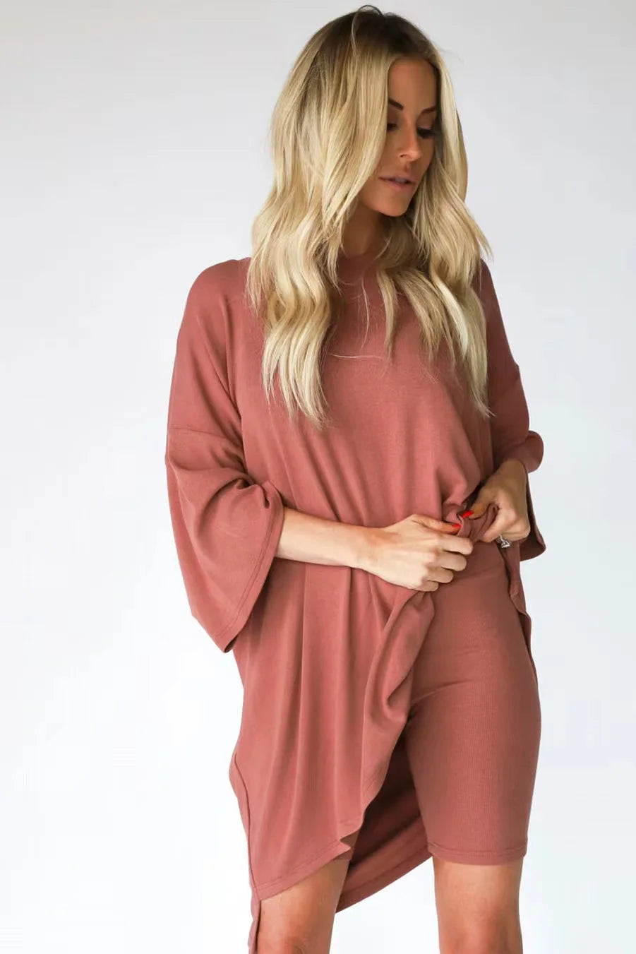 Drune | Damen Lounge Set mit Oversized T-Shirt und Biker-Shorts