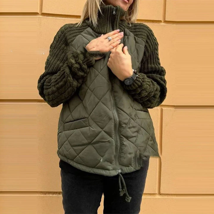 Drune | Modische Steppjacke Mit Strickärmeln Für Frauen