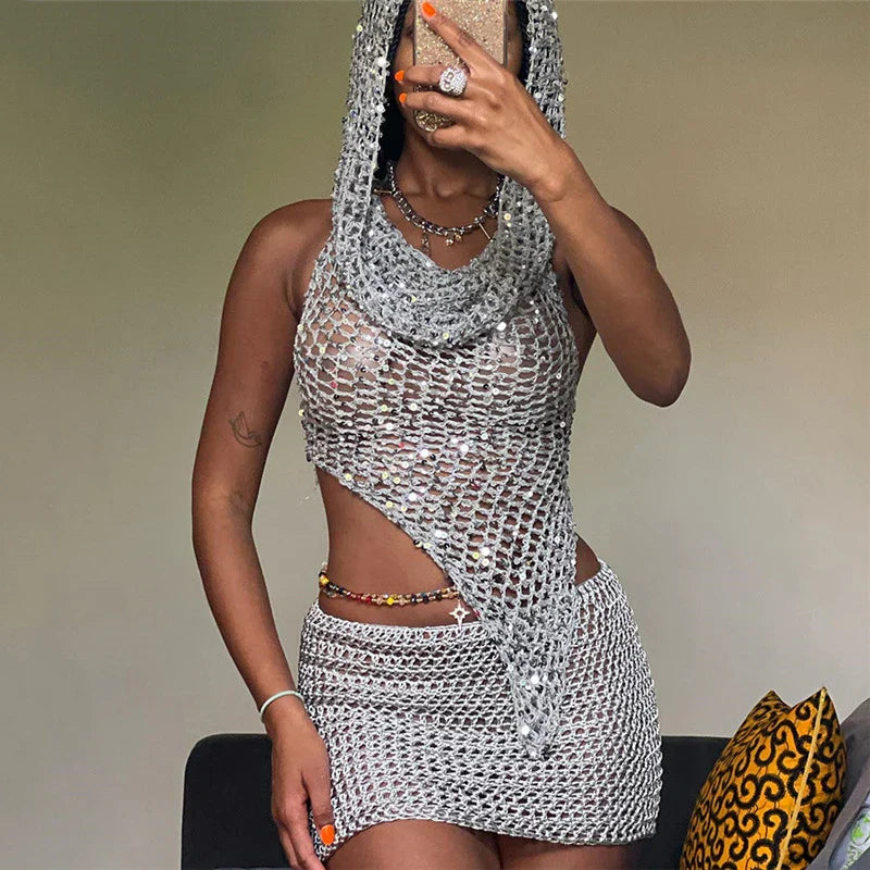 Drune | Strick Pailletten Kapuzen Cropped Top und Minirock Satz