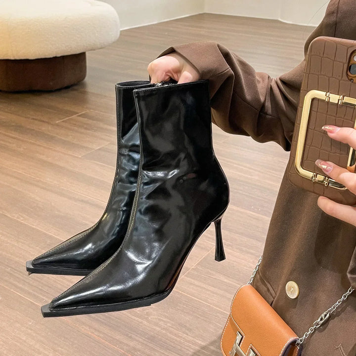 Drune | Elegante Party-Stiefel mit spitzem Zeh für einen schicken Abend