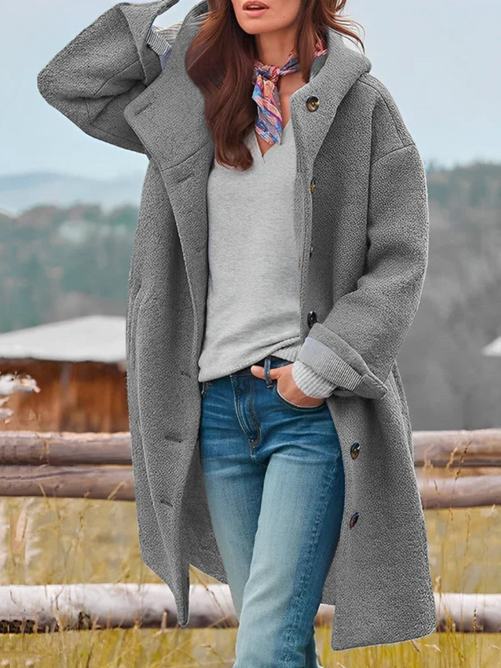 Drune | Übergrobe Bouclé-Jacke mit Knopfverschluss