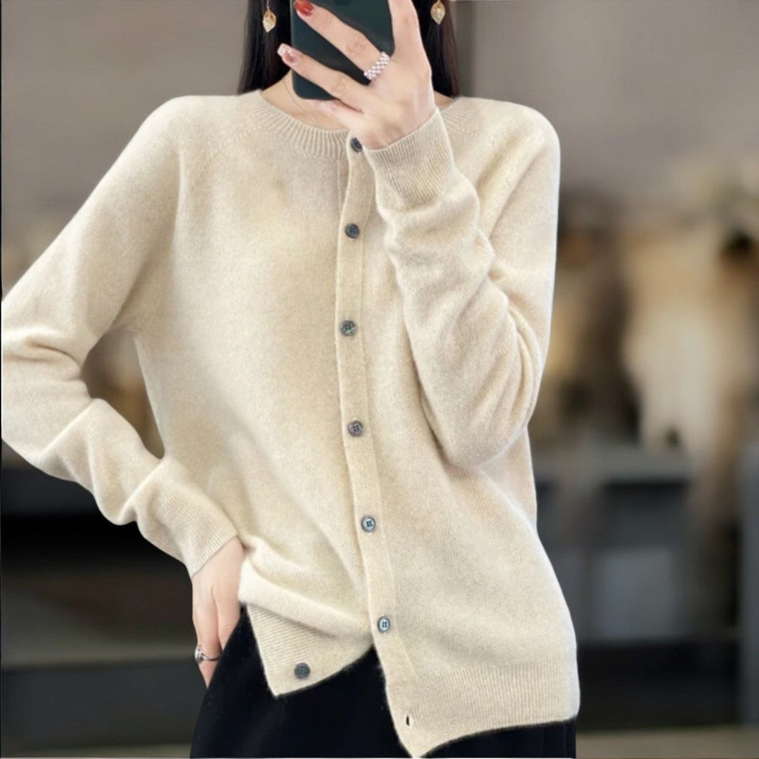 Drune | Klassische Wollstrickjacke