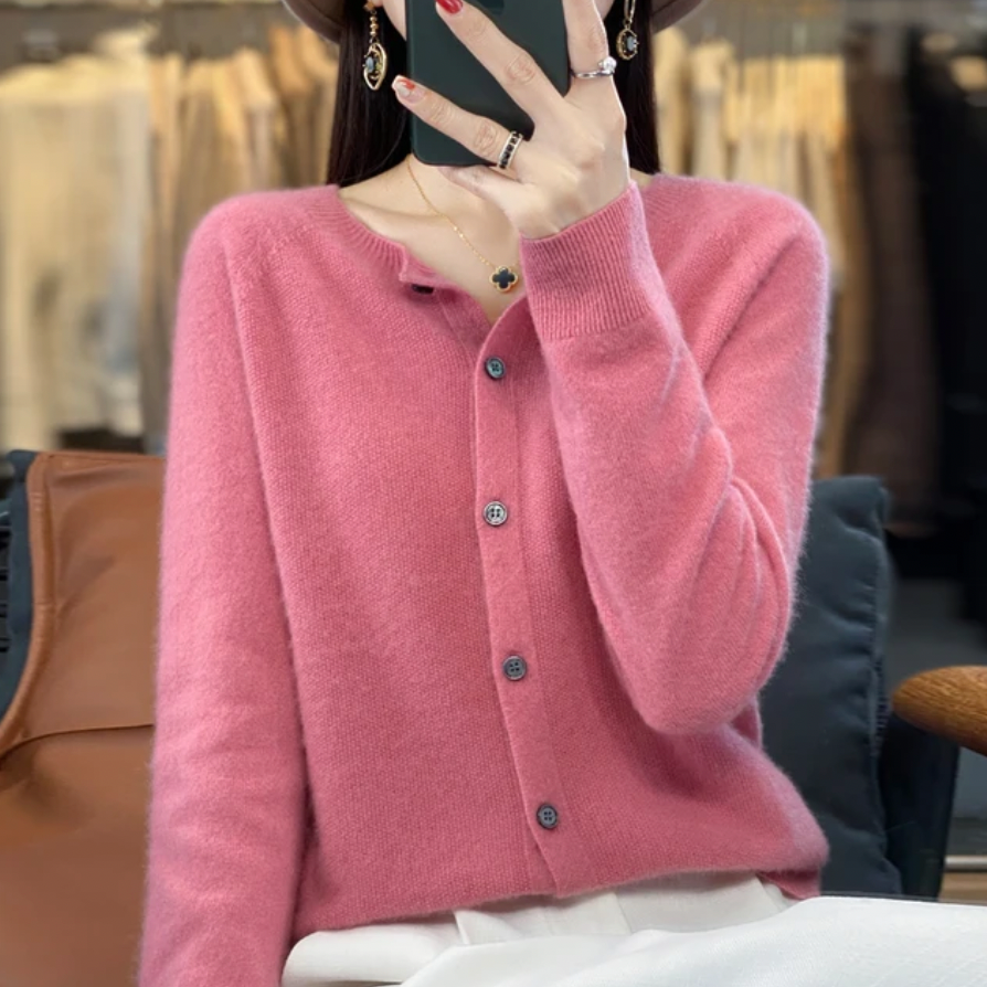 Drune | elegante Damenstrickjacke für ultimativen Komfort